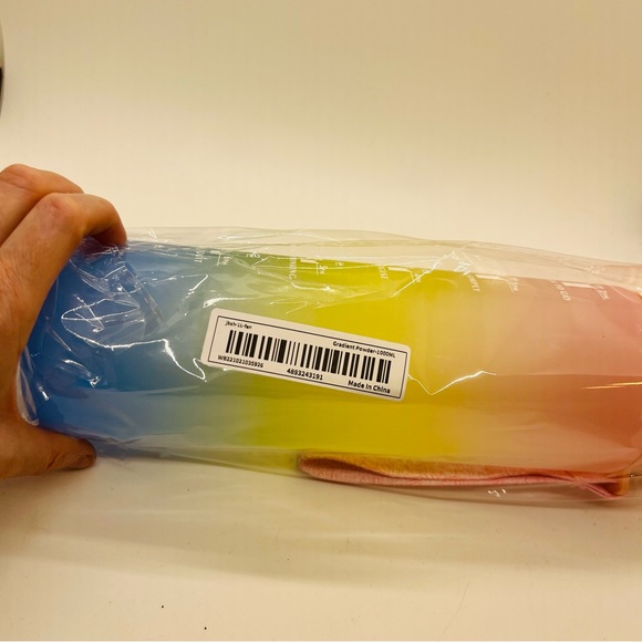 NWT Water Bottle Rainbow Colored and Morivates - Picture 7 of 10
